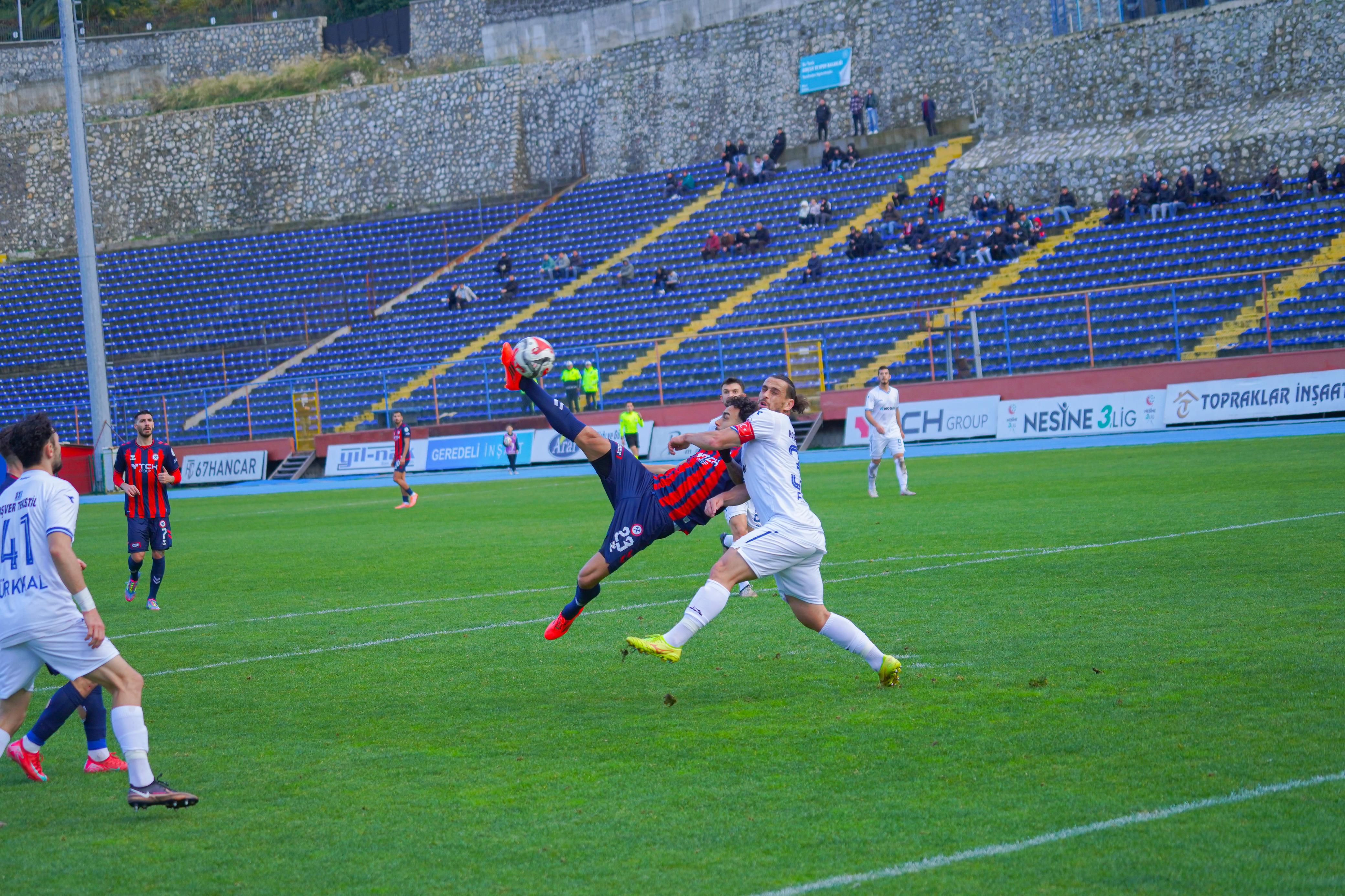 D00F53D9 Bcec 47F7 Bde6 5Abb0C474745