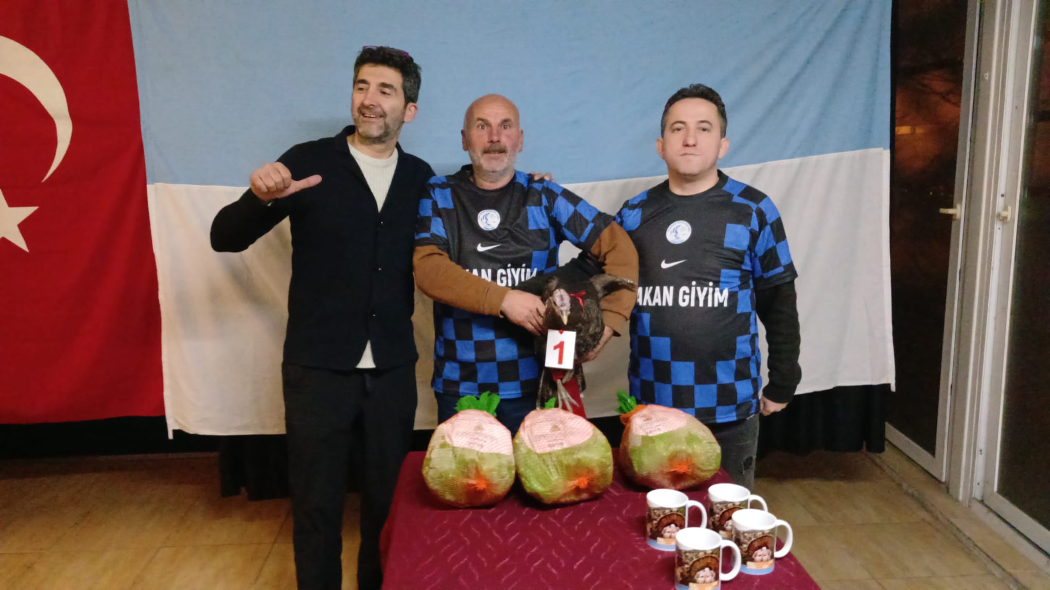 Ea7B3264 2527 4244 8650 82A6B49Eaf9E