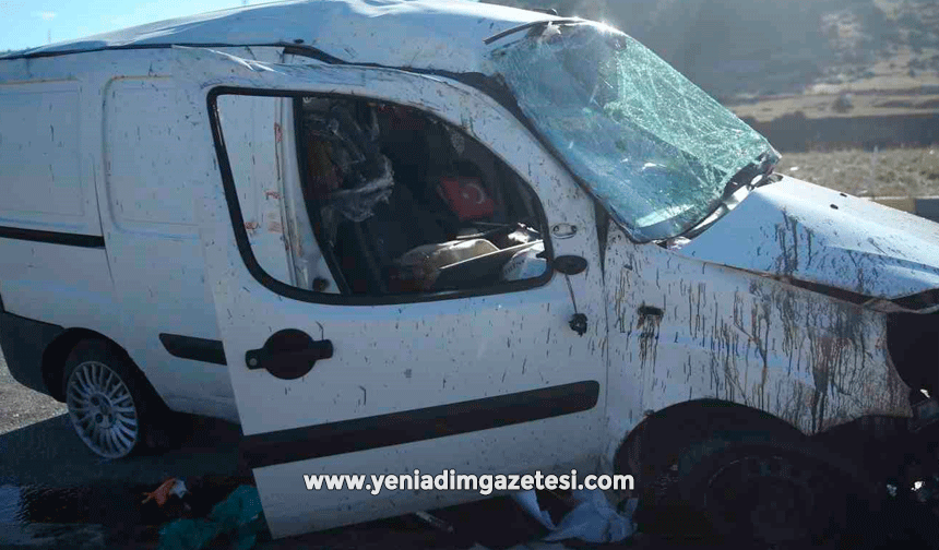 Gizli buzlanma trafik kazalarına sebep oldu: 3 yaralı