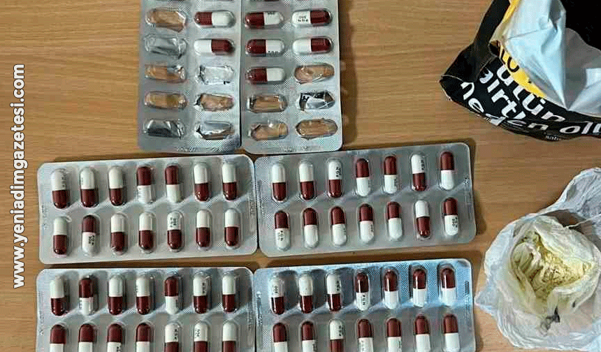 3 kişinin üstünde 71 sentetik ecza hap ele geçirildi