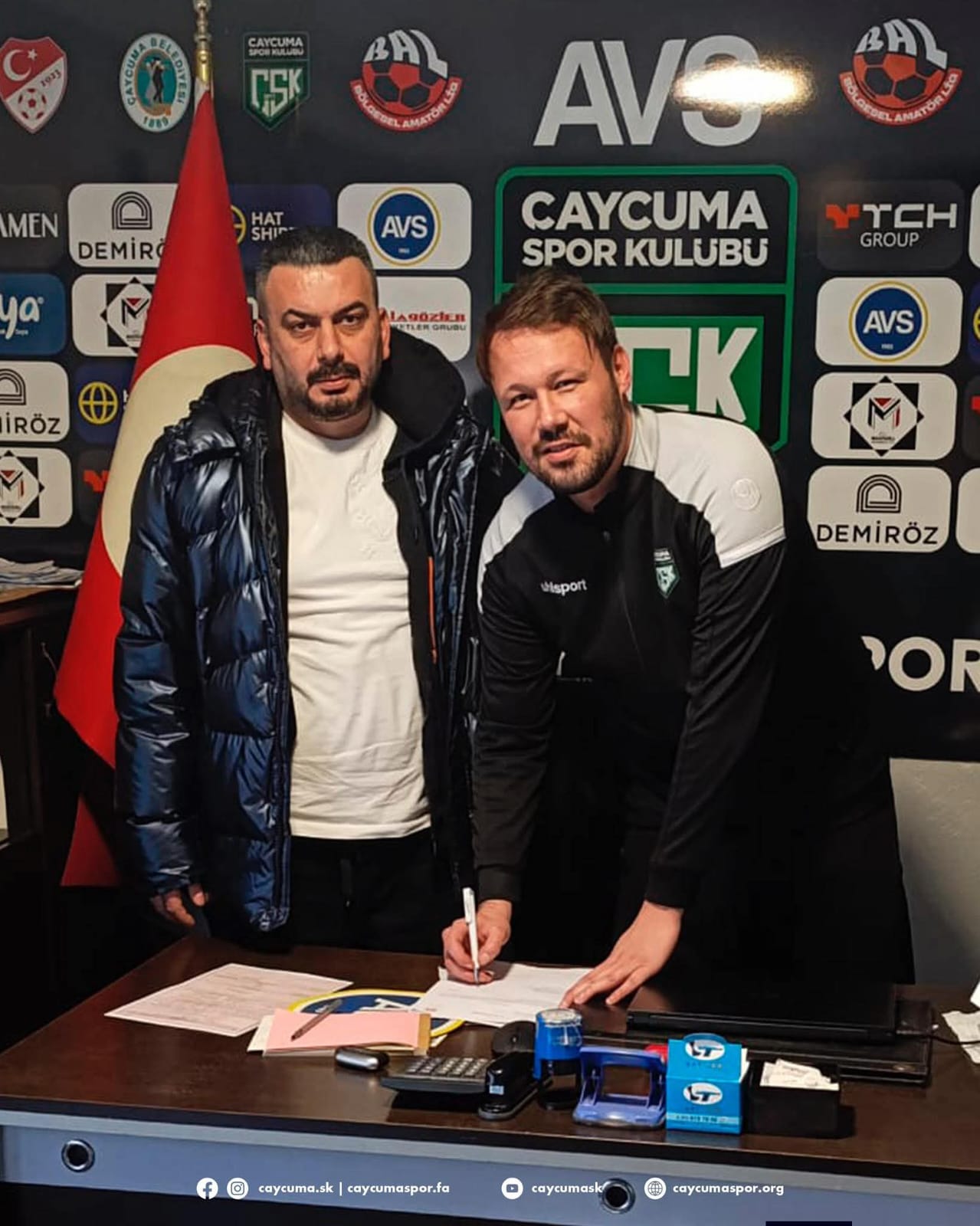 08Ad2Fac 2944 4Ea2 9533 39A7011000F0