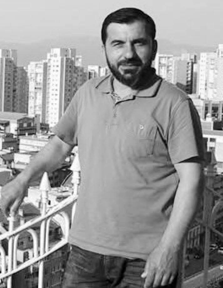 258488B8 D013 457D A760 F5B730Ded5Ba