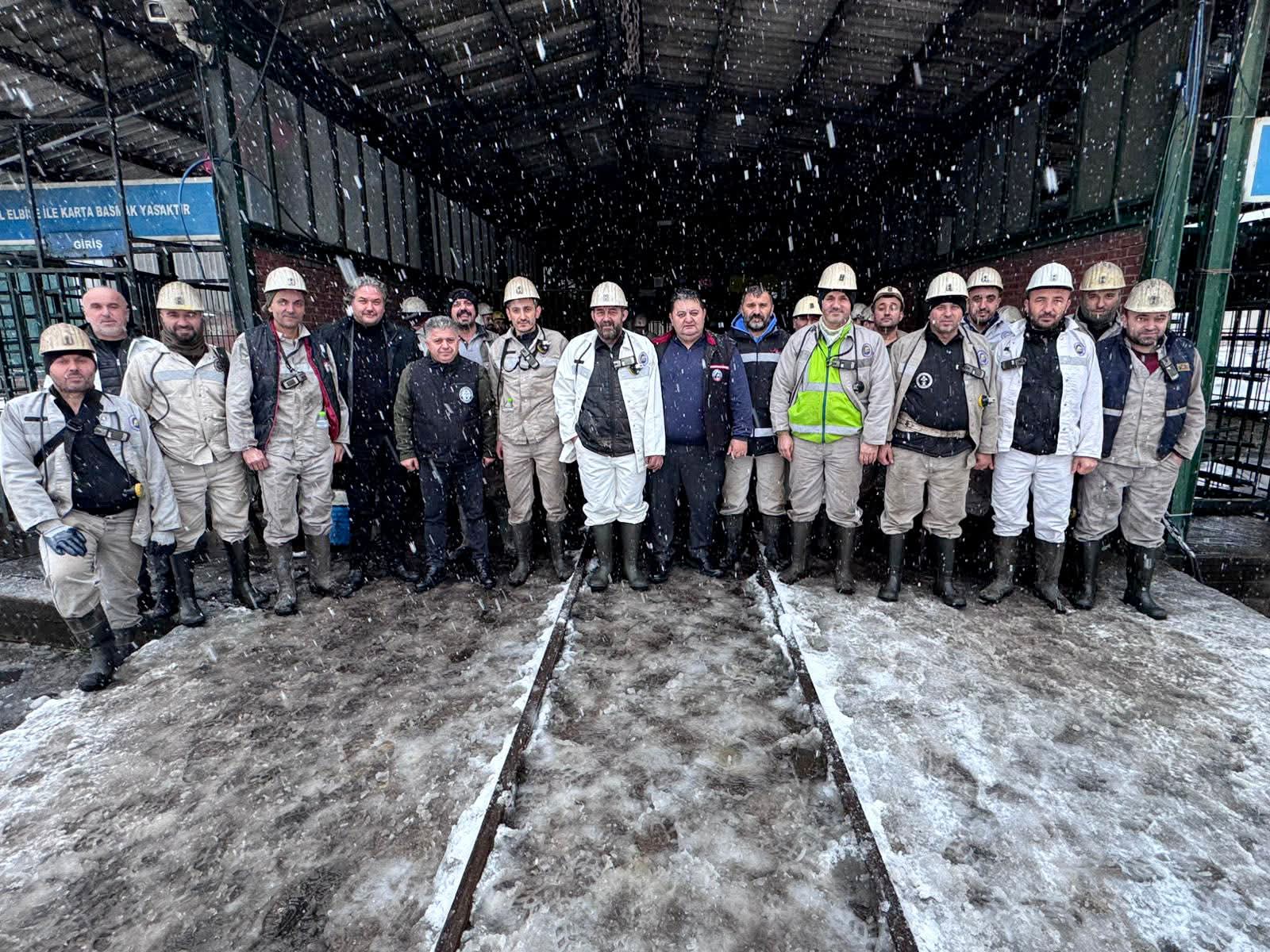 298Fcd90 8E72 4C75 82A1 Bf8F3A838496