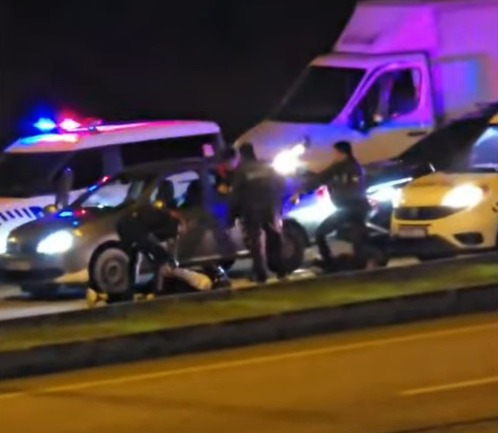 35C8E10C E6F5 4063 94B6 6Ce5E365D437-1