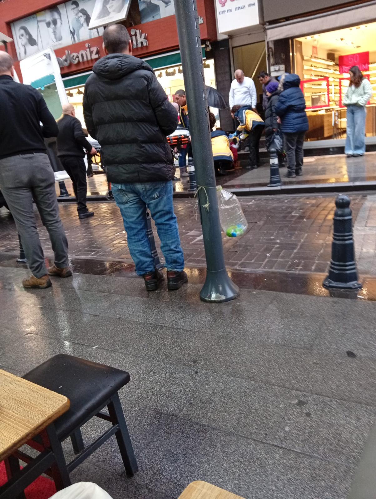 54A06F8D B880 4A60 A27B Ca1F8051Cea2