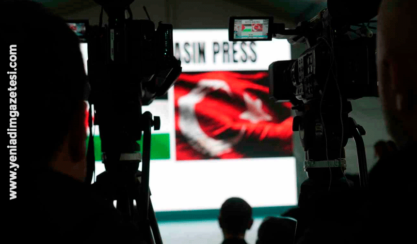 İsrail'in saldırısında bacağını kaybeden Gazzeli gazeteci meslektaşlarına seslendi