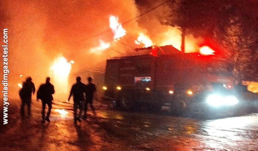 Bolu'da iki katlı ev alevlere teslim oldu