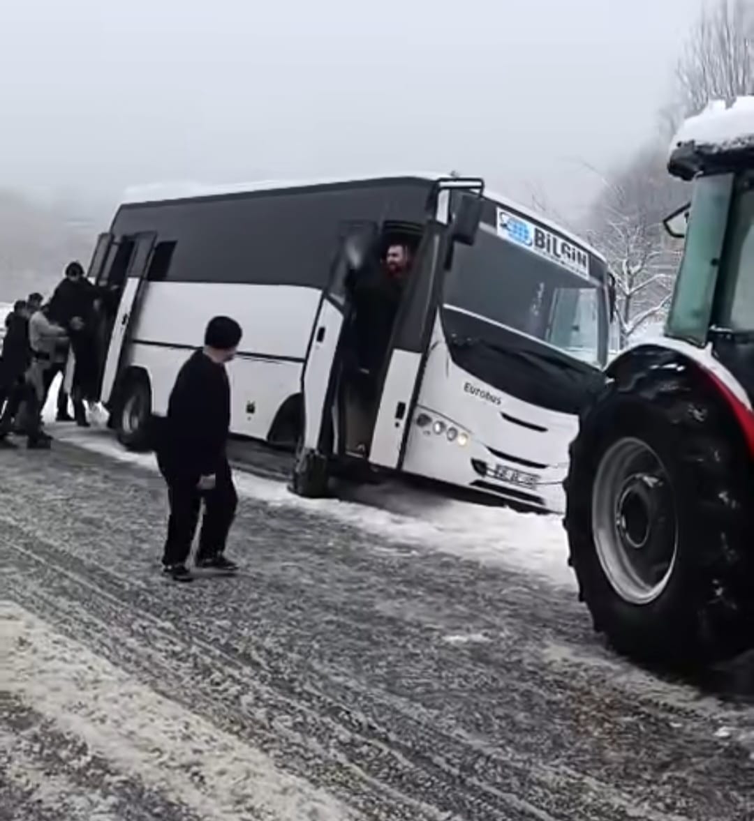 Ccaa4Faa 3207 4Ee1 9232 E00B8Caca357