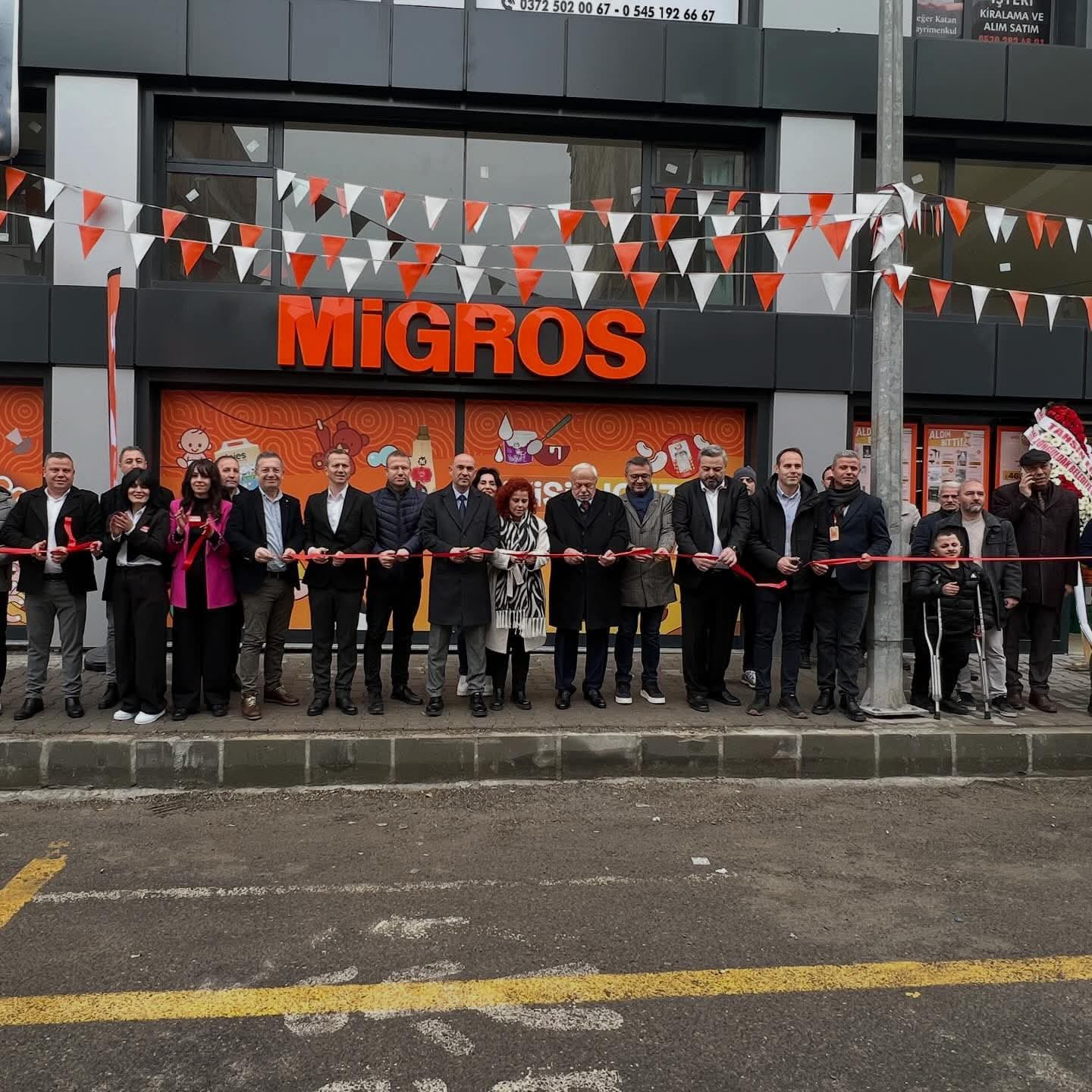 E9A319A6 E0D9 4962 B16F Ae2E8A8296E9