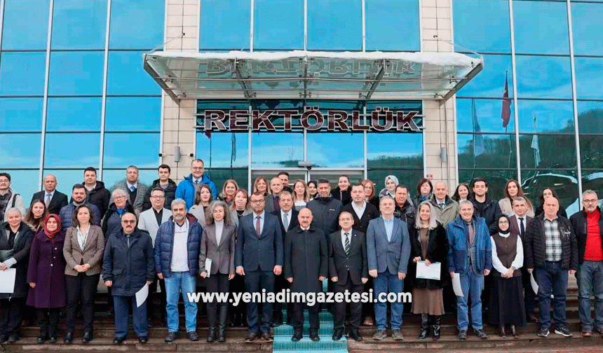 Rektör Sözbir'den teşekkür belgesi