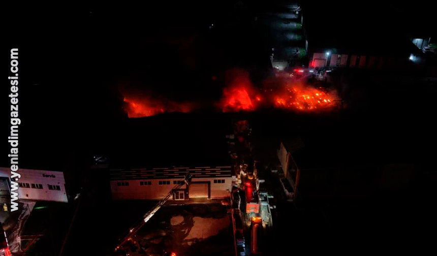 Düzce'deki fabrika yangını havadan görüntülendi