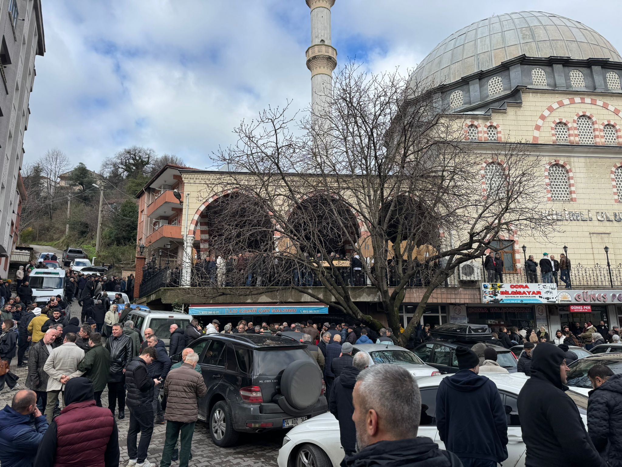 33Da5842 8454 46F9 9D9E Fb26D2Ce9F6A