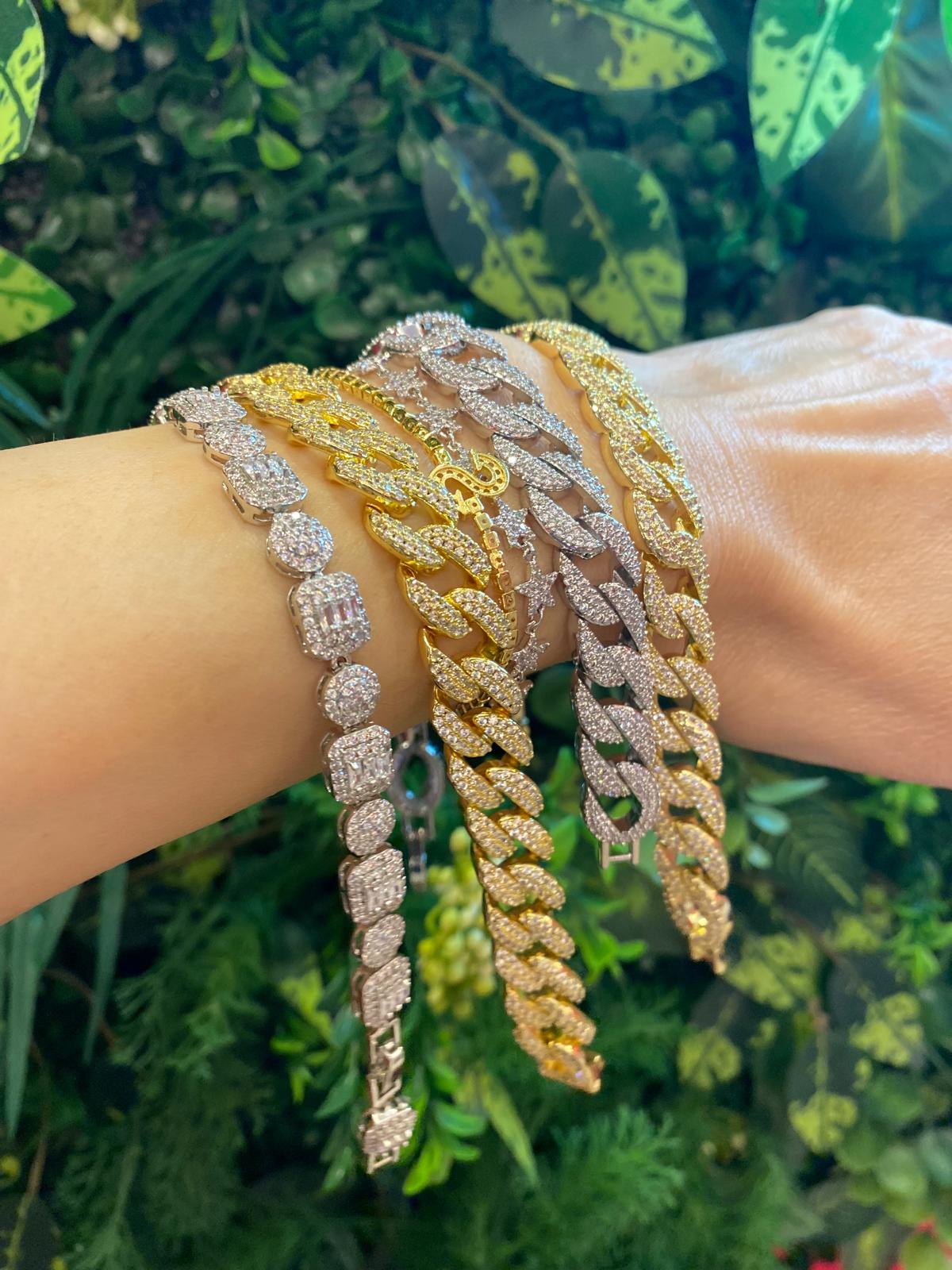 44244085 220C 42Ee 8E17 0247512E1C6D