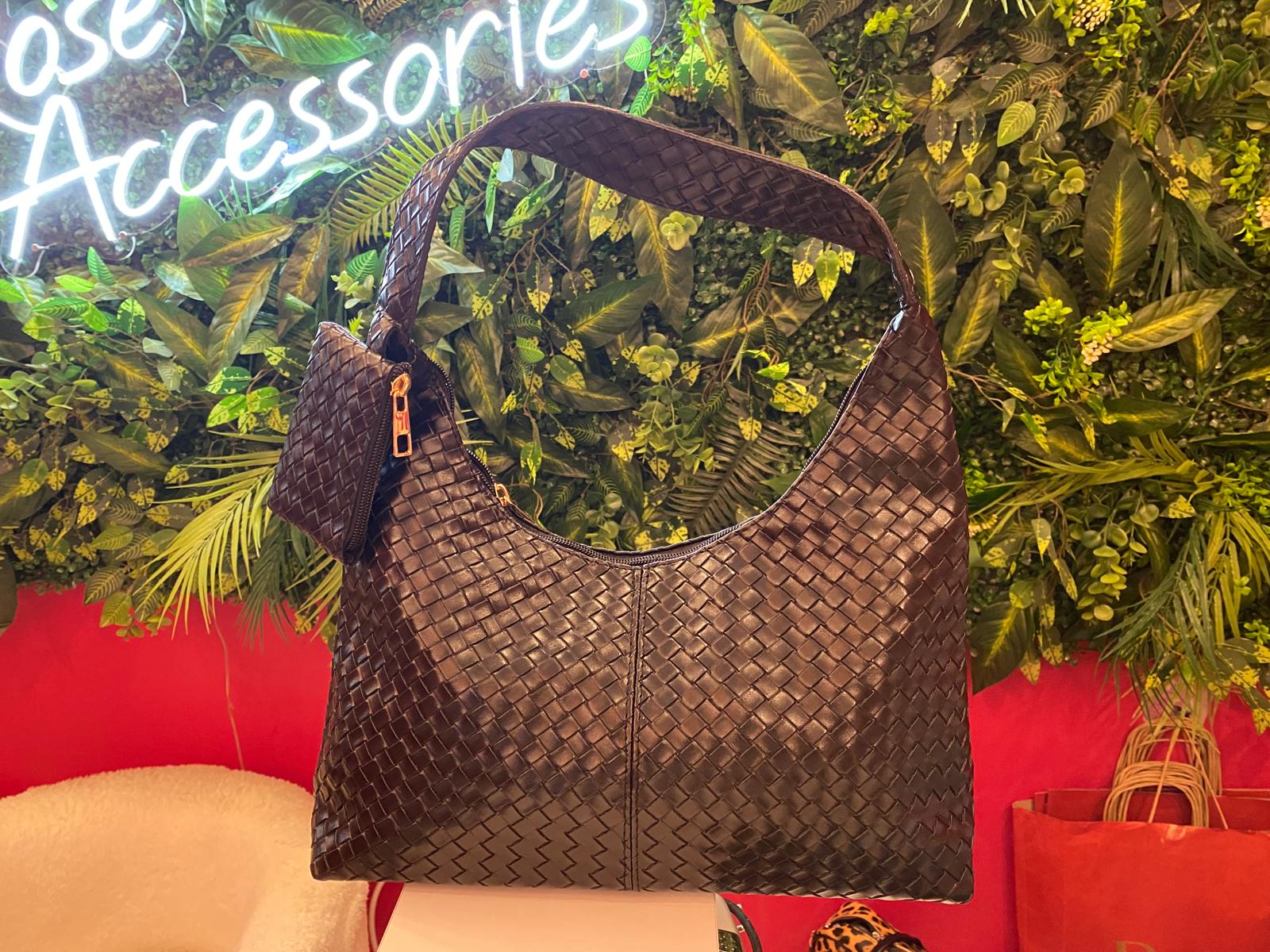 8528942D C8B1 4F91 9Ed7 560B0D36D1Df