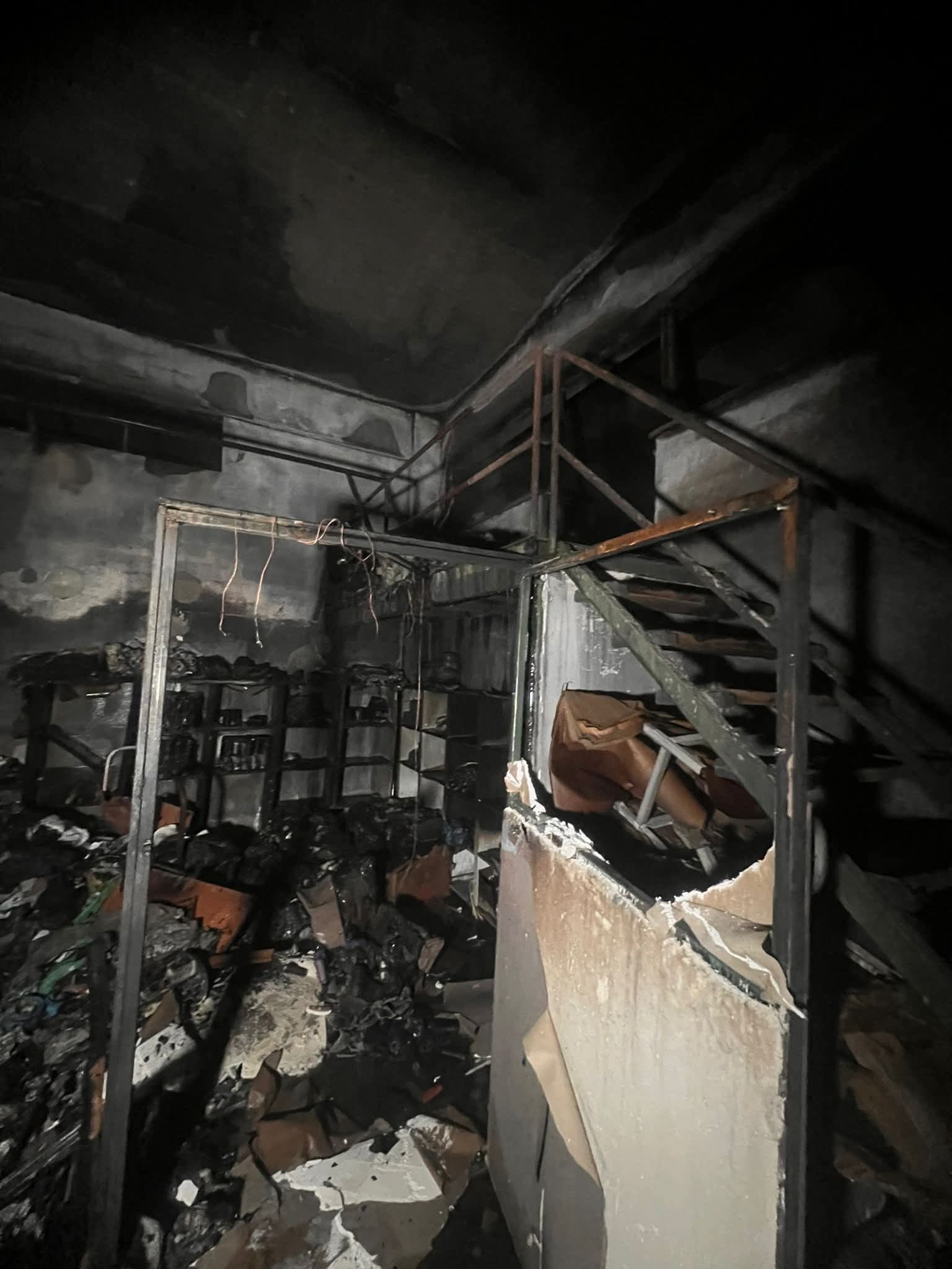 859Fb084 D863 401E Bbef Bcdb4A03Cd59