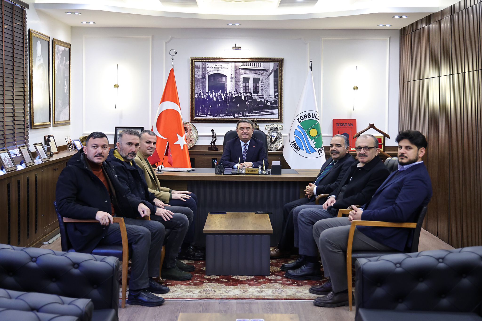 88856321 8D2A 419D 8D34 5D6Ac284B9Ca