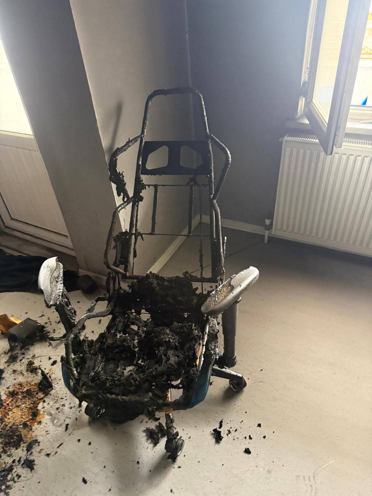 9E78B05B C471 4Dfe 97B9 A4170B702B52