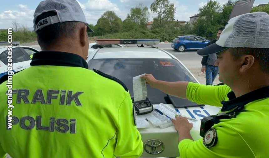 Denetimlerde 228 araç trafikten men edildi