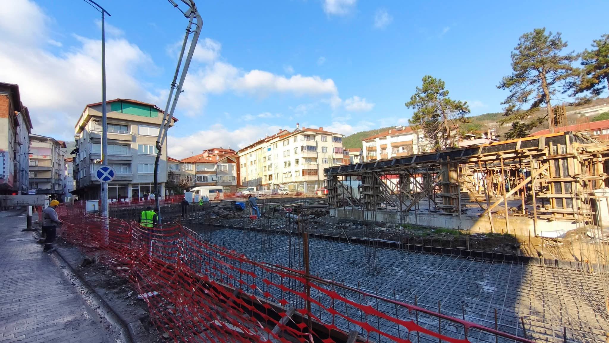 B86826Bc C718 424D B816 B6B9Bff056Fa