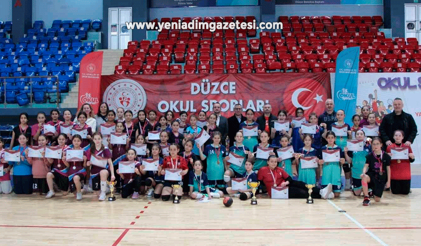 Hentbolda şampiyonlar belli oldu