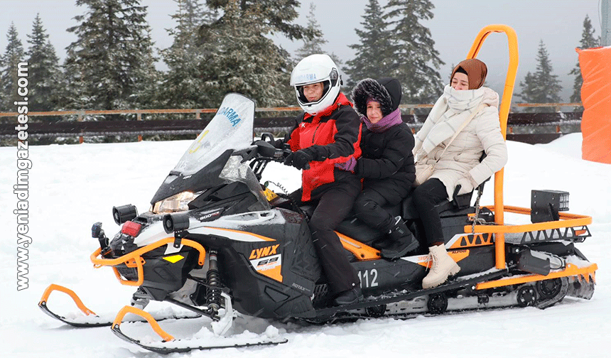 Şehit aileleri ve çocukları karın tadını jandarma ekipleriyle çıkardı