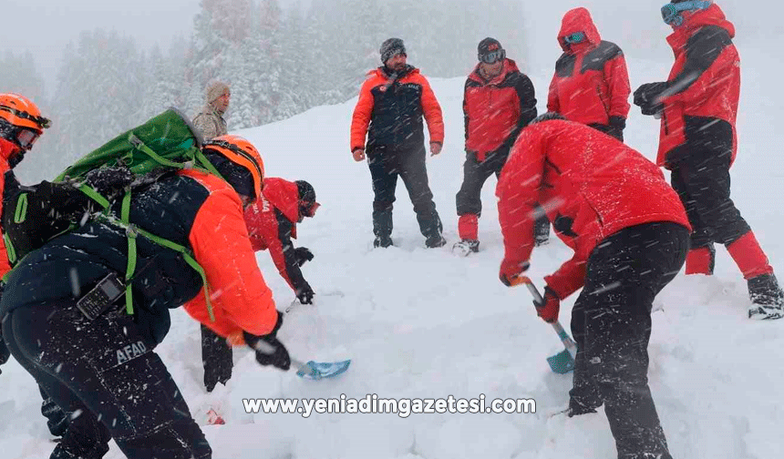 Kastamonu'da Ilgaz Dağı'nda 'Çığda Arama Kurtarma' tatbikatı gerçekleştirildi