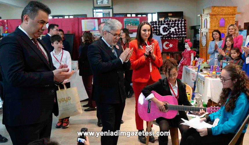 Bakan Yardımcısı Yelkenci, Harezmi Eğitim Modeliyle hazırlanan sergiyi gezdi