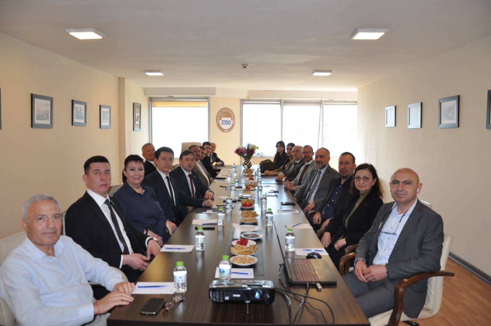 04367A8D 7800 4D04 81F9 46Ceff8F62Ab