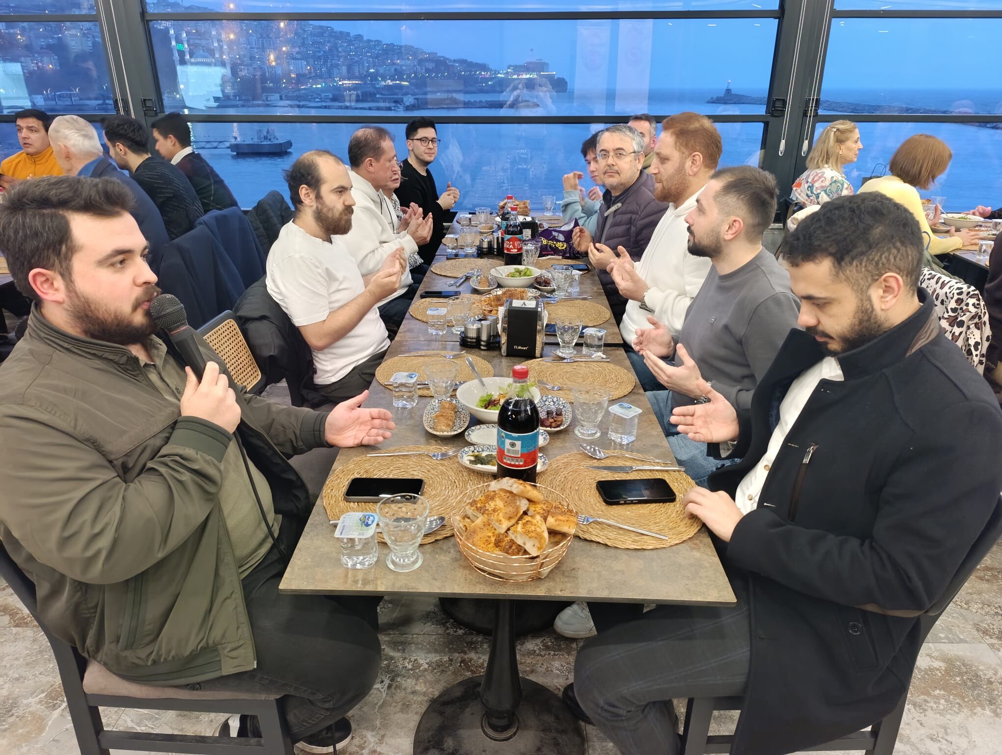 3F1D9402 0Bcd 4424 88Af 4B284602E7A6