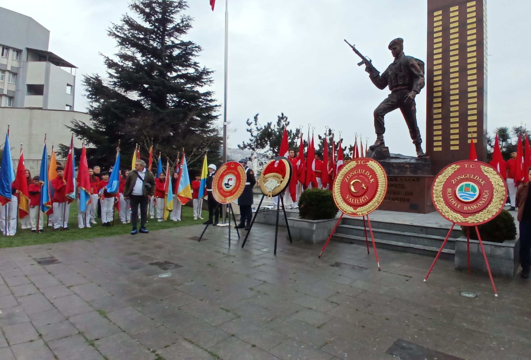 4D10A367 8733 48Df Bc99 9Eb983E52B94