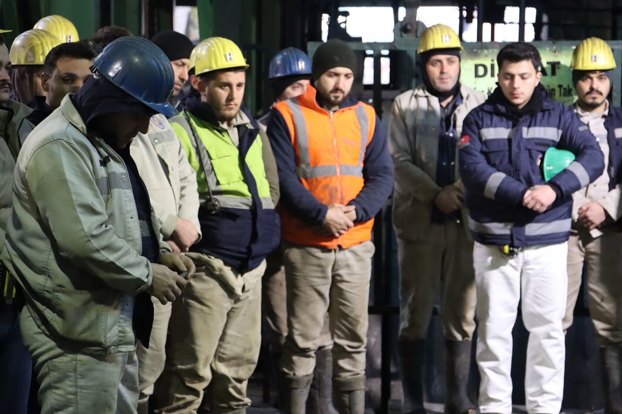 645036952 931425392972844 3918977943362502999 N