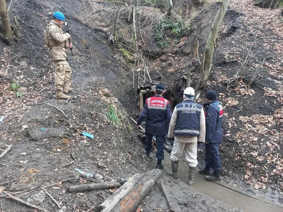 8C3F72D7 9E80 4Fb9 A514 1875595518Ce