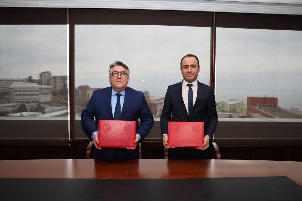 9Db72354 06F0 4C30 8Bdf C0D5A8Edc9B4