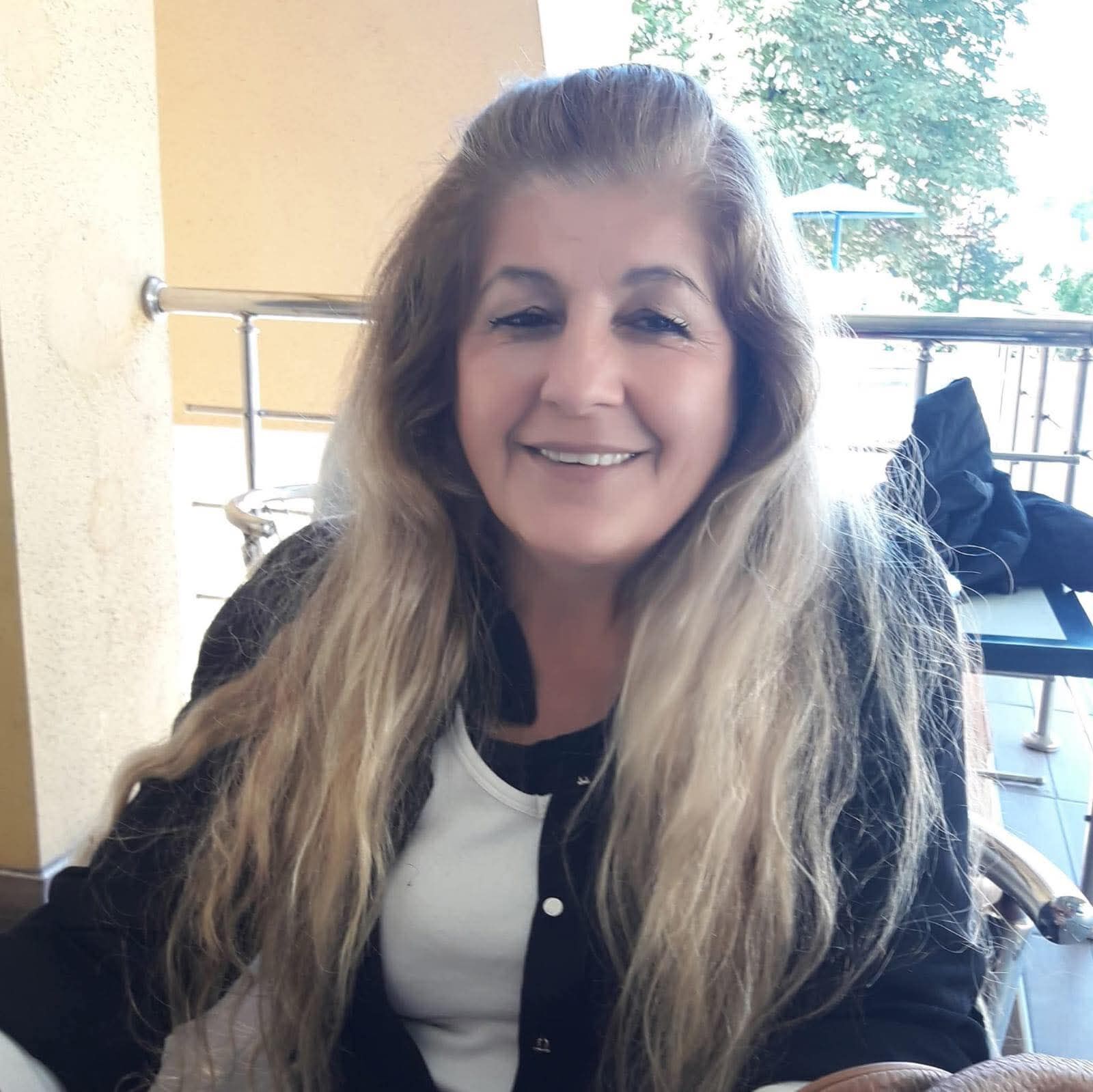 Aef2Ce42 7F4C 47Ca 84F2 29F21192D8A8