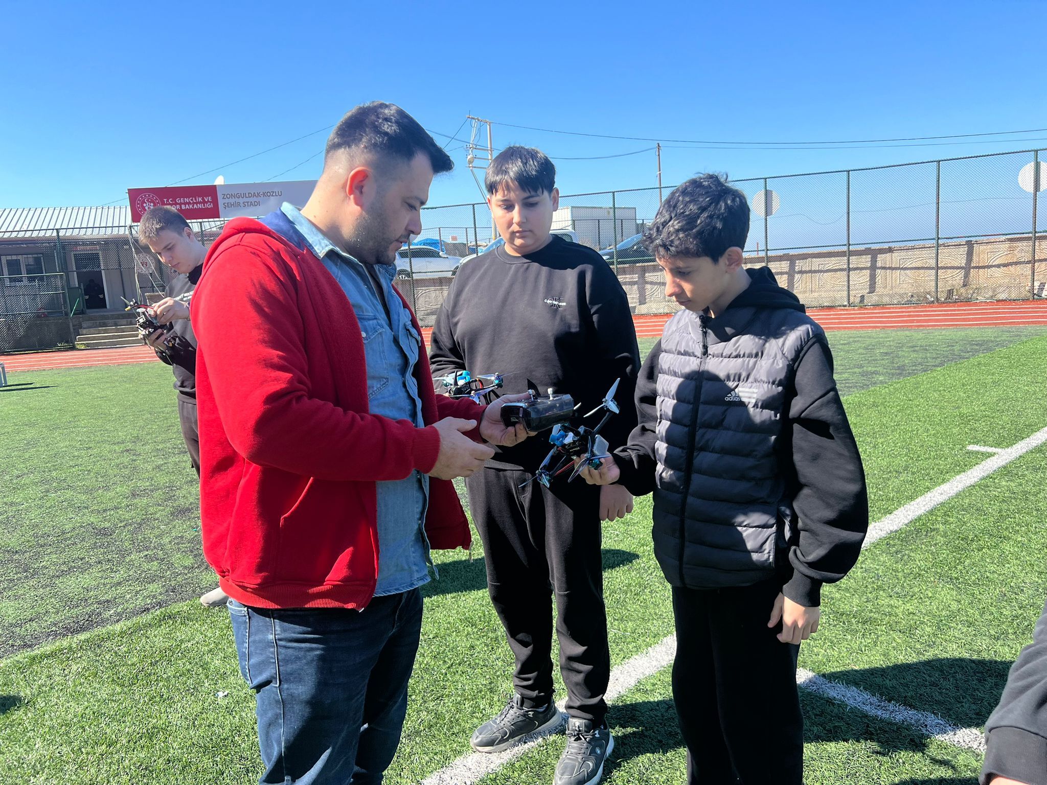 E00B7738 3B41 4Df6 B6F7 C0718337E43A