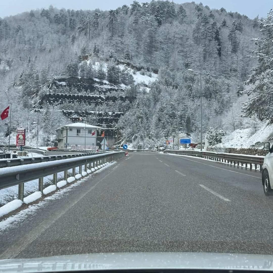 1067B798 Dcec 4216 Be12 77E1F8Ef9799