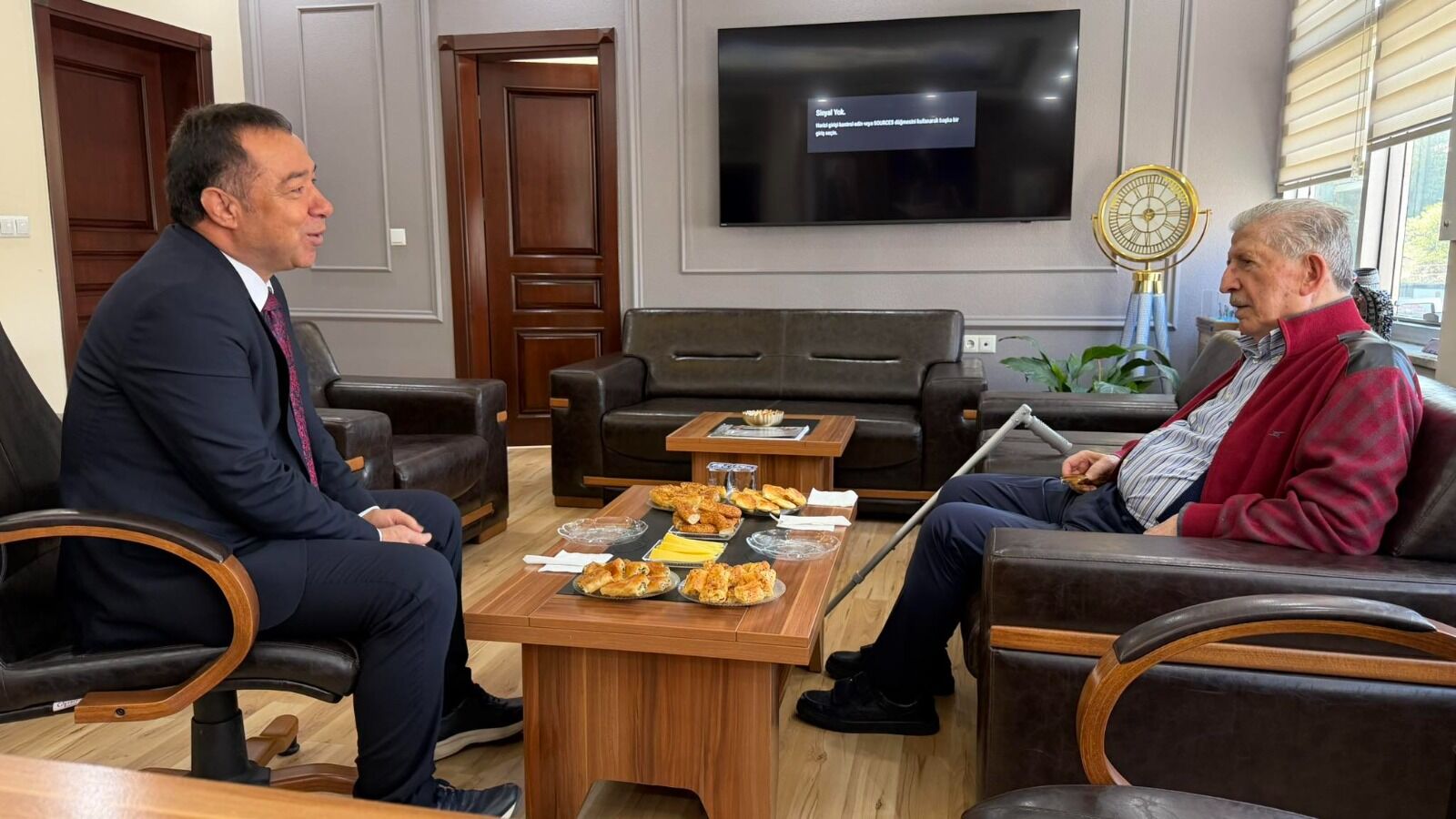 3Bd11759 389B 4492 Abc8 0E4562Fe62Db