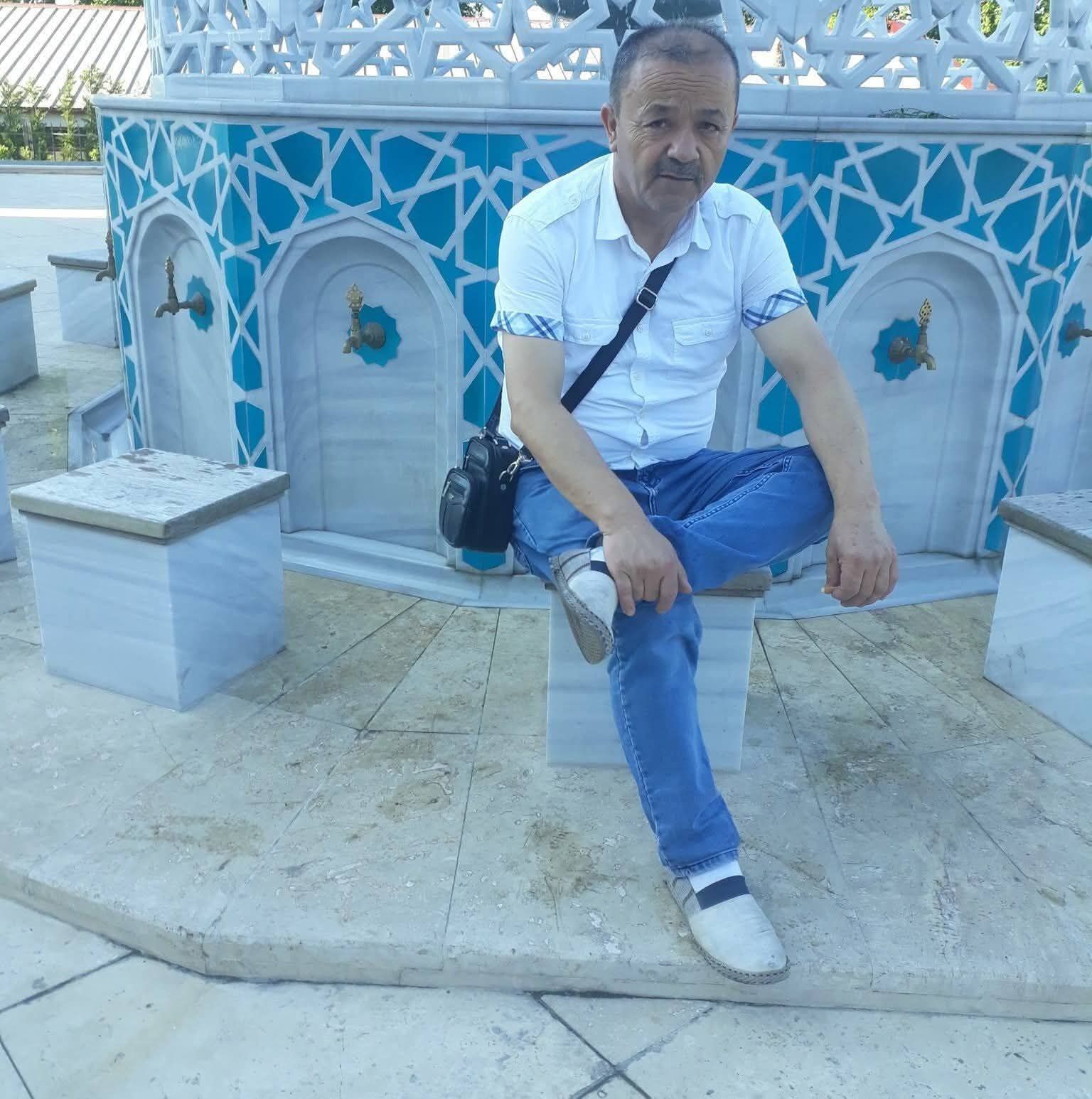 51D13326 Cbd9 4B0C 963B Babcf0E02116