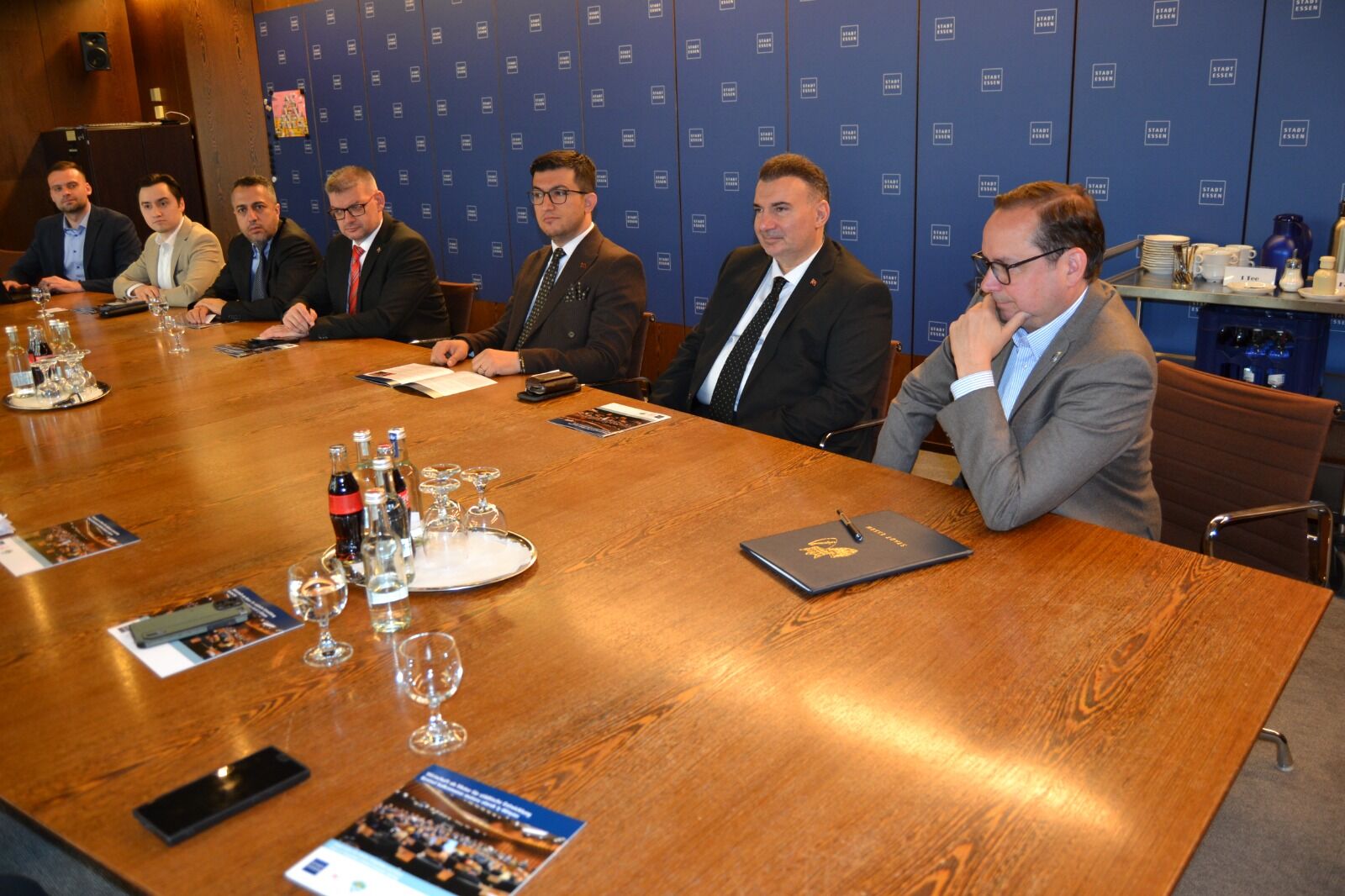 7E7B49Cf 145E 4078 8A44 98Da523E8598