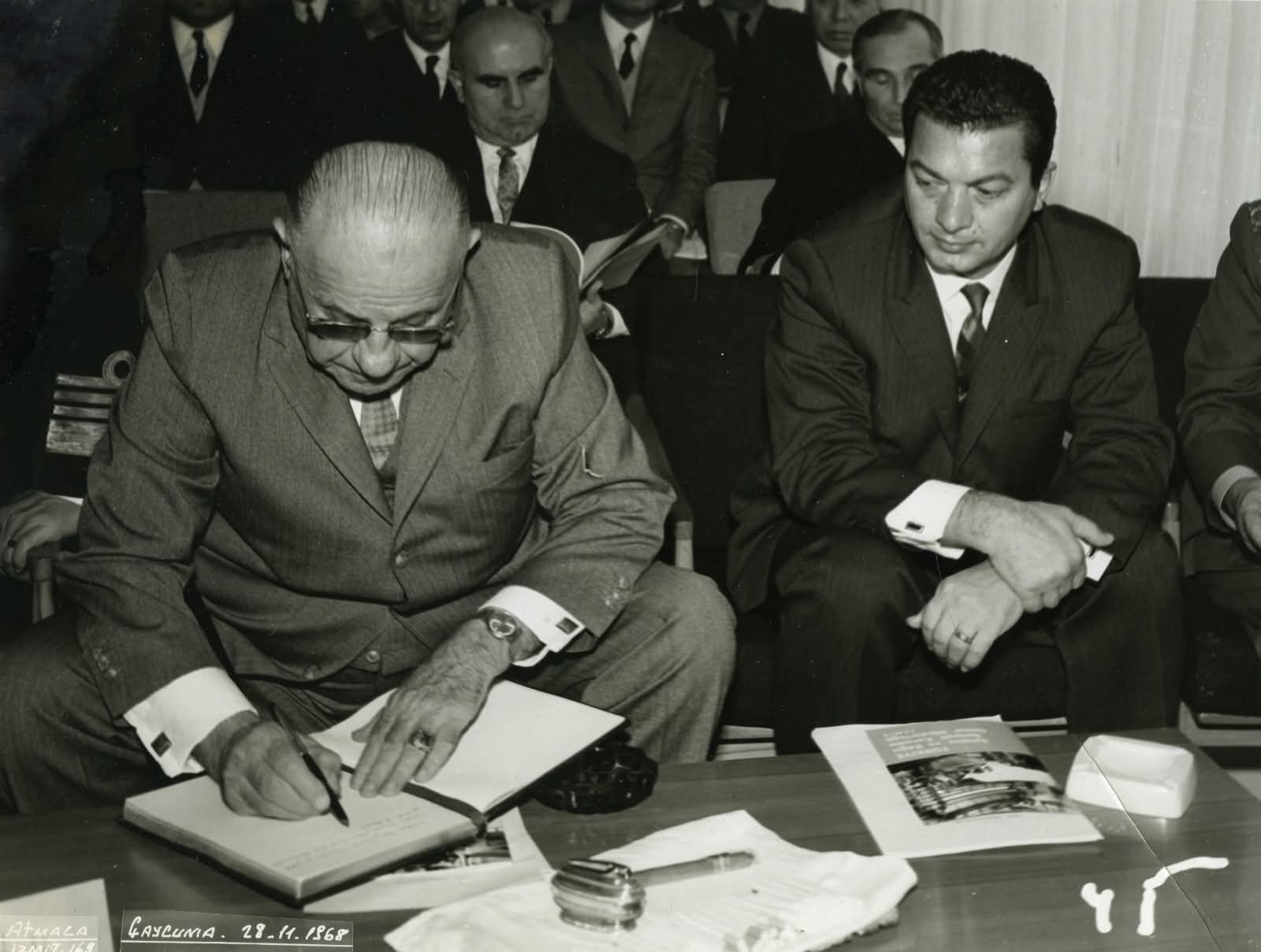 81Ebb979 350E 47C9 97F2 78071536812D