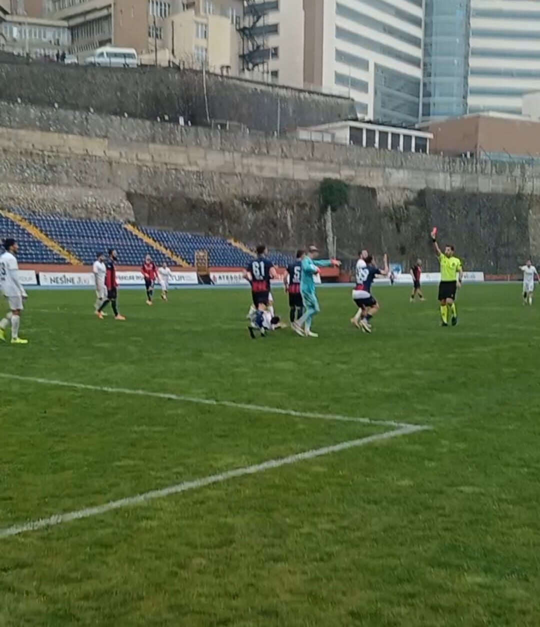 9844Eb4E Bb9B 40Bb A44F 41F3544A9F1B