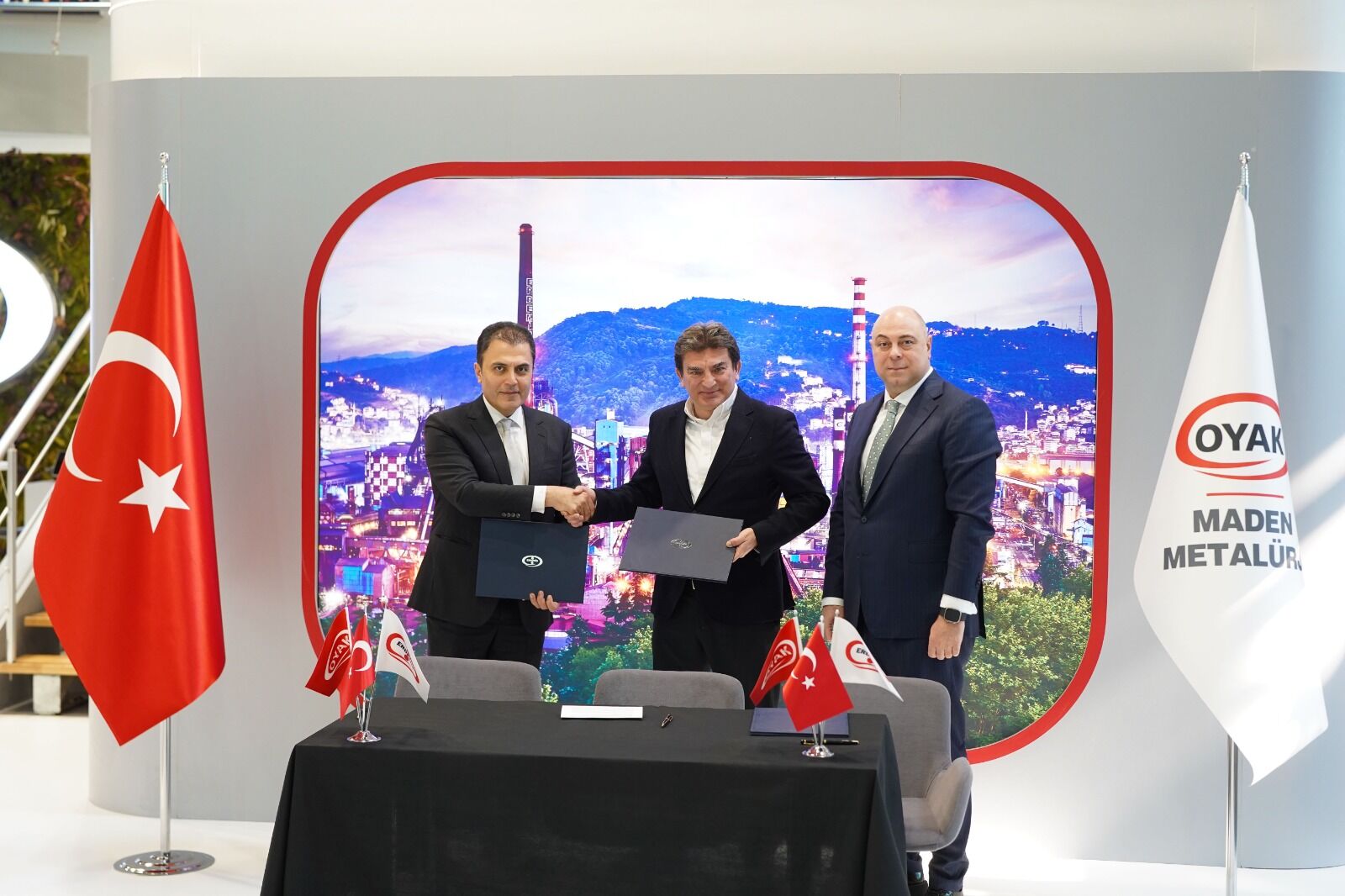 D92Aab2F 1Caf 4331 Ad05 9E40904B263D