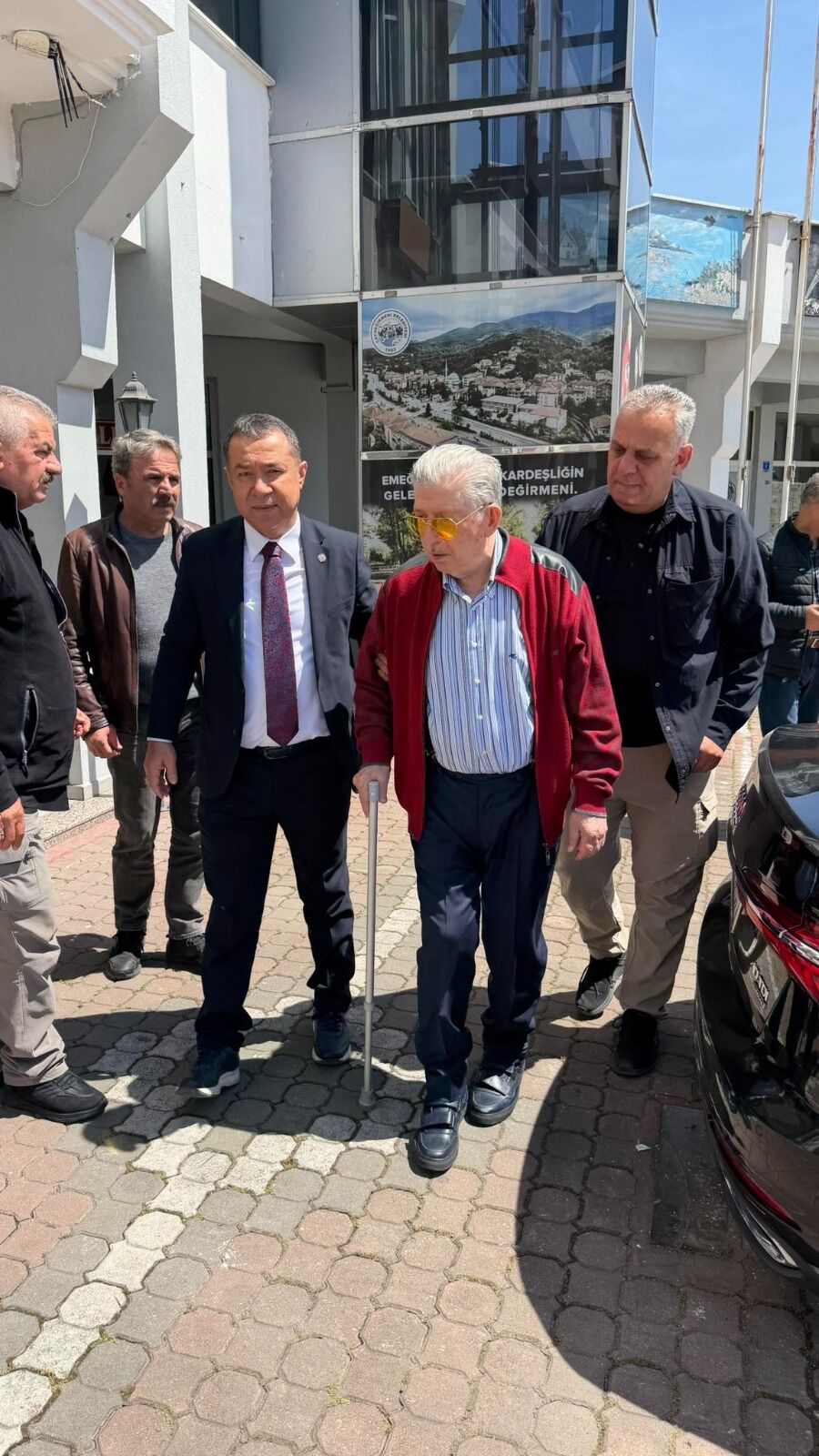 Ebd9Fe16 F99D 48Fc Ad27 E5F673026E4D