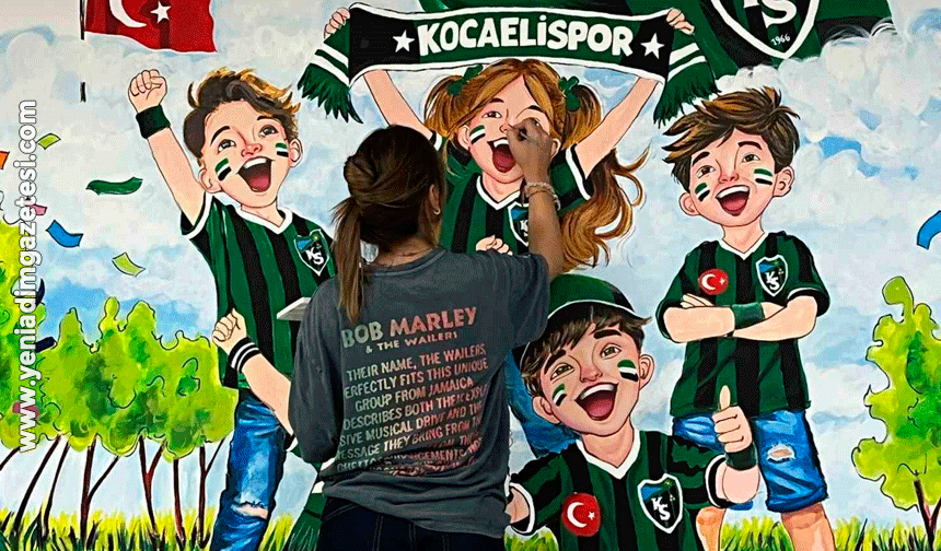 Liseli öğrencilerden Kocaelispor'a özel duvar resmi