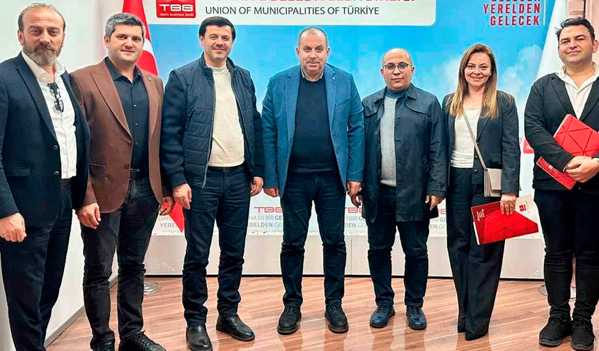 Körfez Belediyesi'nin projeleri Türkiye'ye örnek oldu