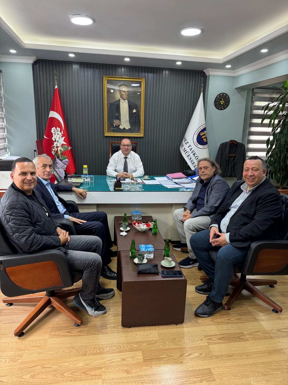 26Bb9F3F 8Aef 402B Be63 839D03C57919