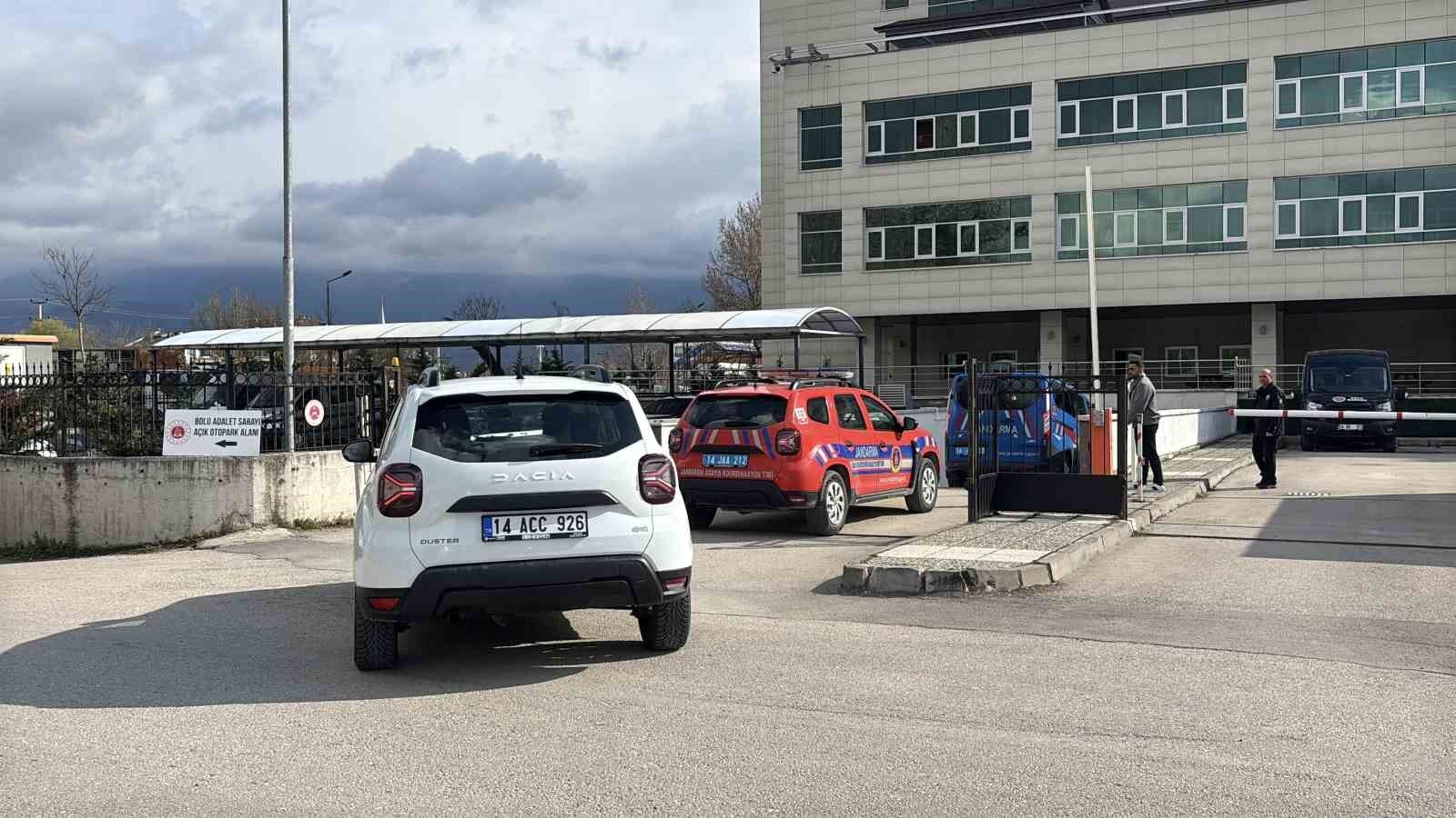 Belediyeye 'nitelikli dolandırıcılık' soruşturmasında 2 tahliye