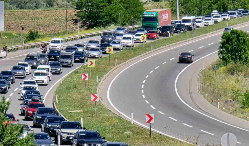 Karabük'te kayıtlı araç sayısı 87 bin 66 oldu