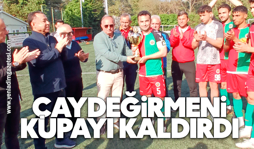 Çaydeğirmeni kupayı kaldırdı
