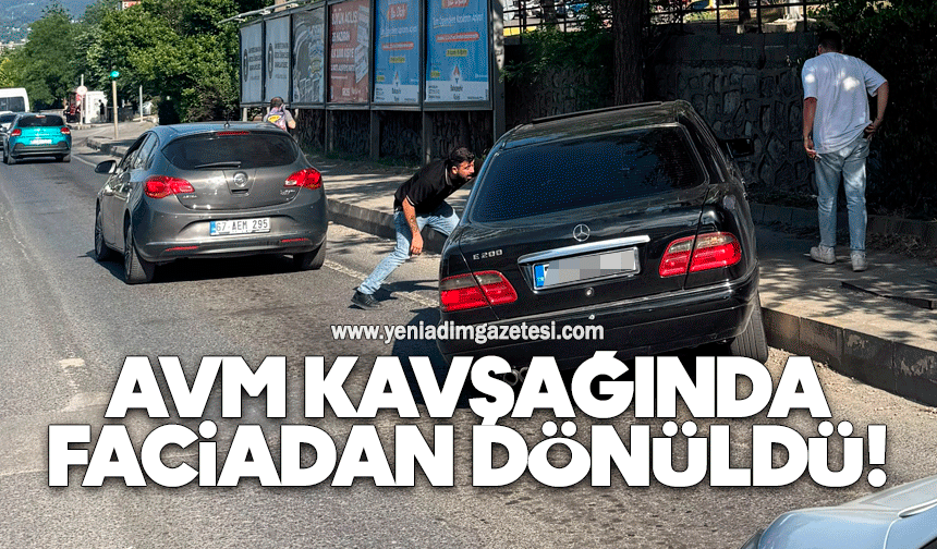 AVM kavşağında faciadan dönüldü!